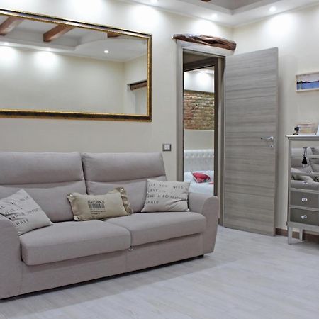 Flamingo Luxury Apartment Ajpsardinia Cagliari Buitenkant foto