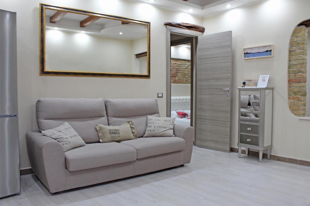 Flamingo Luxury Apartment Ajpsardinia Cagliari Buitenkant foto
