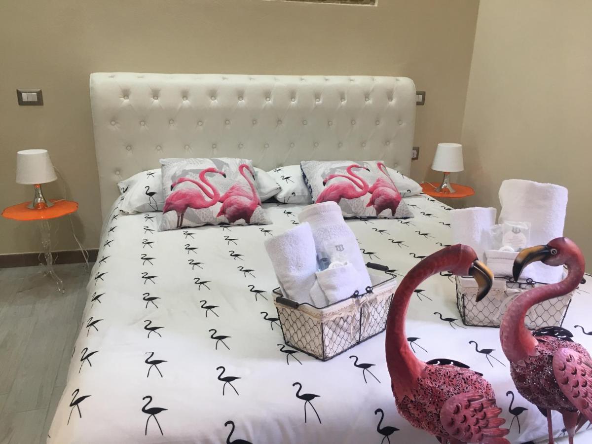 Flamingo Luxury Apartment Ajpsardinia Cagliari Buitenkant foto